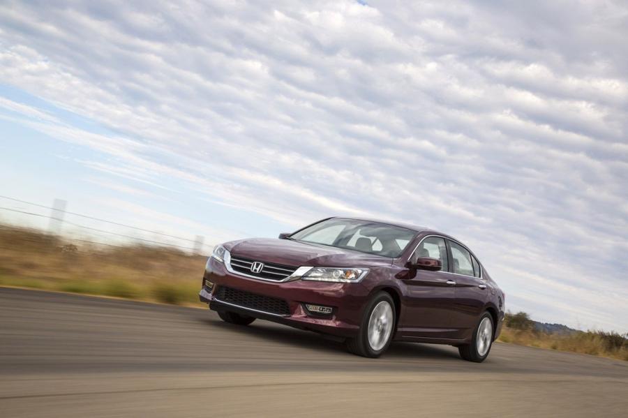  Honda Accord EX-L Sedan 2013 года  (фото 34 из 83)